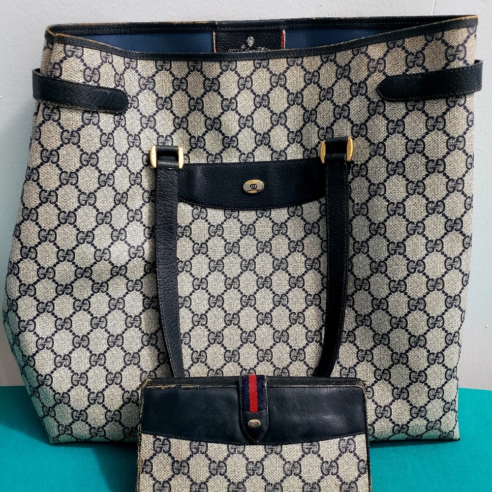 Gucci Tall Tote Bag with Wallet